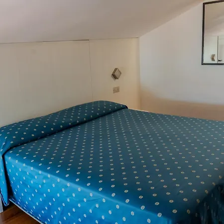 Ca' Serena 3* Sirmione
