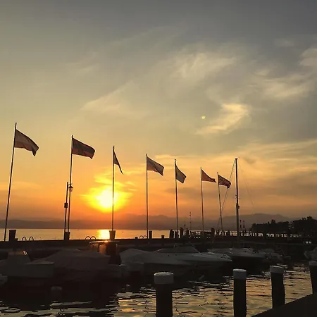 Ca' Serena 3* Sirmione